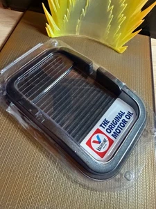 Almohadilla adhesiva Roadster Smartphone Montaje en tablero Manos libres Sostiene gadgets Aceite Valvoline - Imagen 1 de 3