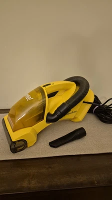 Eureka EasyClean 71 120V Amarillo Aspiradora de Mano con Cable Herramienta Crevic Foto 1 de 4