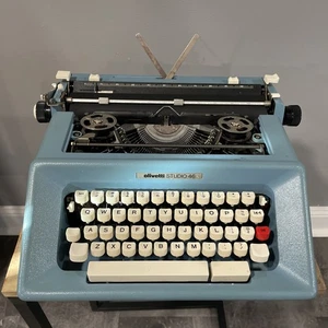 Typewriter Olivetti Studio 46 Blue Typewriter Manual Typewriter - Picture 1 of 13