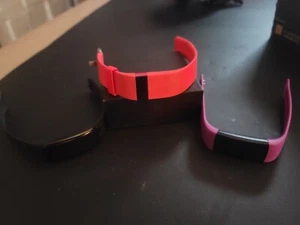 LOT Of 3 Heart Tracking Wristbands Including a Fitbit Charge Hr  - Picture 1 of 7