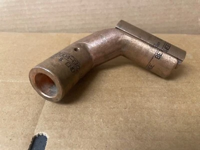 Conector Offset Split Alternate Tee GC749B004-682 Foto 1 de 3