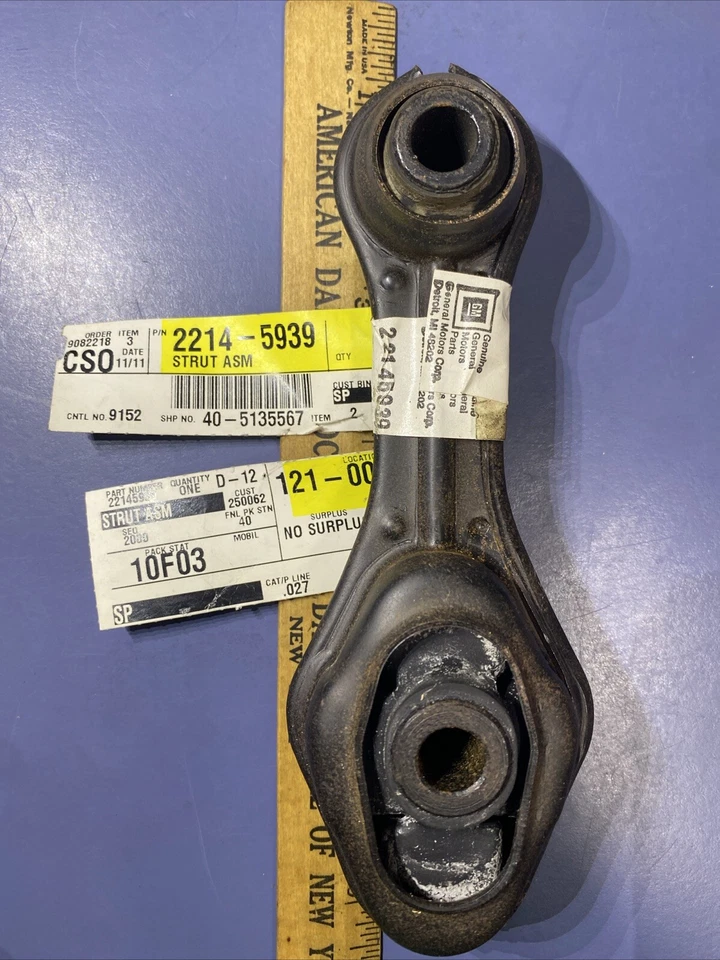 Puntal de par del motor GM 22145939 NUEVO DE STOCK Foto 1 de 4