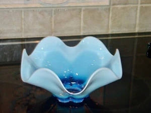 Vintage Large Duncan Miller Blueish Scalloped Opalescent Bowl 9.5" x5" - Picture 1 of 2