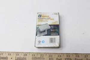 Cantidad = 2: Cubierta resistente a la intemperie de topacio de una sola banda GFCI gris horizontal P/N WCH1GFI - Imagen 1 de 1