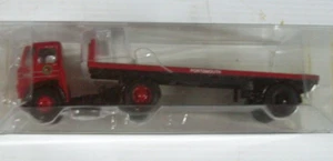 BASE TOYS 1:76 SCALE LEYLAND BEAVER TRUCK & TRAILER - Picture 1 of 1