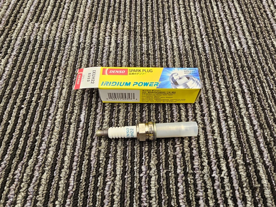 (CANTIDAD 5) Bujía de alimentación de iridio Denso 5353 IXUH22 para Kia Soul 2010-2011 Foto 1 de 4