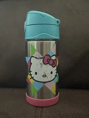 Botella de agua térmica aislada de acero inoxidable Hello Kitty con mango Foto 1 de 4