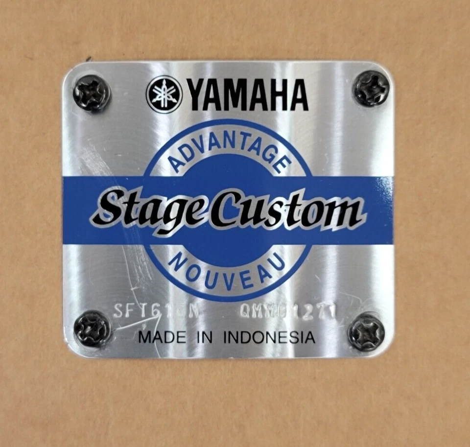 Yamaha Stage Custom Advantage Nouveau Drum Badge - Image 1 of 1