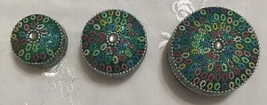 Scatola portagioie a nido tondo 3, coperta con glitter e perline - Foto 1 di 5