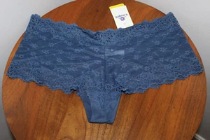 B. TEMPT'D BY WACOAL INSPIRING EYELET BOYSHORT EMBROIDERED FLORAL BLUE SIZE M - Picture 1 of 4
