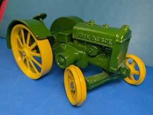 ERTL 1923 JOHN DEERE TRACTOR. D, 1/ 16 SCALE GREAT CONDITION - Picture 1 of 11