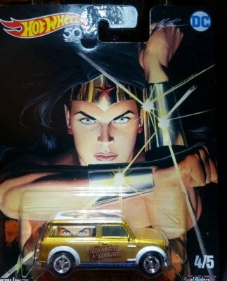 Hot Wheels Pop Culture DC Comics Justice League Wonder Woman '67 Austin Mini Van - Image 1 of 4
