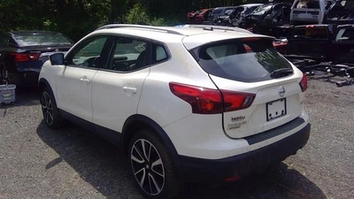 Used A/C Compressor fits: 2017 Nissan Rogue sport  Grade A - Image 1 of 4