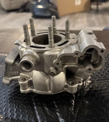 Jarra cilindro Kawasaki Kx100 extremo superior para reparación de piezas Foto 1 de 4