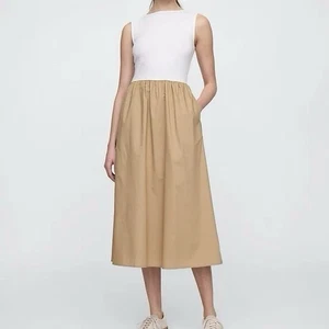 NUEVO CON ETIQUETAS $70 GAP Vestido Midi Cuello Barco Dos Tonos Tostado/Blanco Algodón Neutro Minimalista M - Imagen 1 de 6
