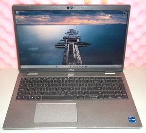 DELL Precision 3561 15" TOUCH i7-11850H 2.5GHz 32GB 256GB Nvidia T600 W11P - Imagen 1 de 5