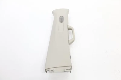 Chrysler Pacifica 2017-2025 derecho pilar B moldura superior OEM 6EK22PD2AJ GRIS_ELXP Foto 1 de 4