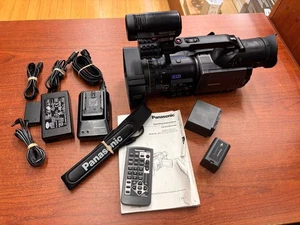 Videocámara Panasonic AG-DVX100A - Negra probada - funciona sin problemas + Accesorios - Imagen 1 de 16