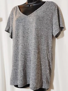Victoria Secret Womens Top T Shirt V Neck Heather Gray Size M New w/o Tags - Picture 1 of 5