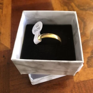 Men’s 18kt solid yellow gold 4mm classic dome wedding band NWT 10 - Picture 1 of 7