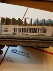 03 04 05 GMC ENVOY ENGINE COMPUTER ECU ECM 12573576 - Picture 1 of 3