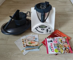 Vorwerk Thermomix TM31 Küchenmaschine mit Kochfunktion & Varoma + Zubehör - Bild 1 von 10