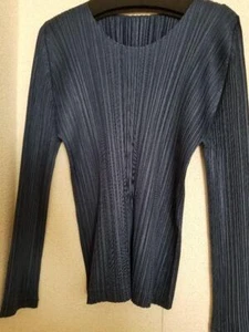 ISSEY MIYAKE Tops M Women 241206074 - Picture 1 of 6