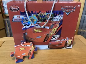 Disney Store 32 Piece Jigsaw Puzzle Disney Cars Lightning McQueen Complete VGC - Picture 1 of 6