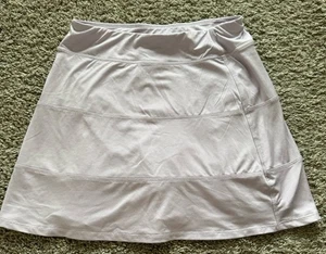 Runway Girls' Quick-Dry Moisture-Wicking Skort L 12-14 - Picture 1 of 2
