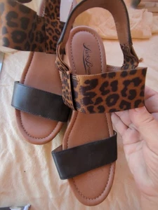 Sandalias Lucky Brand cuña verano punta abierta - Imagen 1 de 10