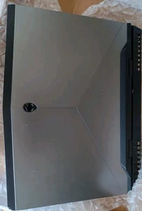 Dell Alienware 17 R4 17,3" Tylko obudowa BEZ MB/BATT/AC ***CZĘŚCI*** - Zdjęcie 1 z 14