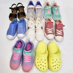 Lote De 8 Pares Sandalias Sandalias Marca Mixta Niñas Talla 13/13.5/1 - Imagen 1 de 23