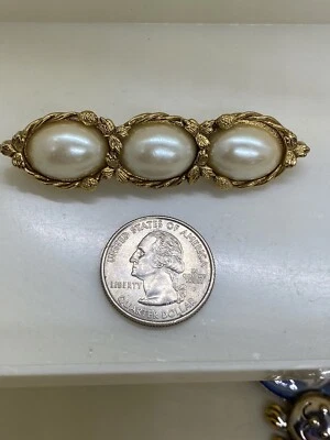 Broche retro vintage marca 1928 tono dorado barra cabachon victoriano años 80 Foto 1 de 4