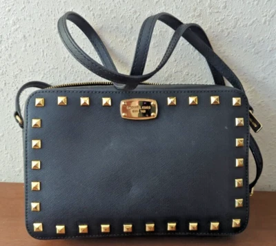 Michael Kors Muñequera Grande Saffiano Tachuela Cuero Negro Bolso sin asas Dorado Cremallera Cartera Foto 1 de 4