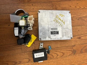 2005 TOYOTA SIENNA OEM Engine Computer ECM 08120 Ignition Immobilizer Module Key - Picture 1 of 13