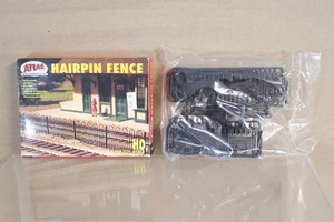 ATLAS 774 HO SCALE HAIRPIN FENCE SET for MODEL RAILWAY LAYOUT KIT om - Picture 1 of 7