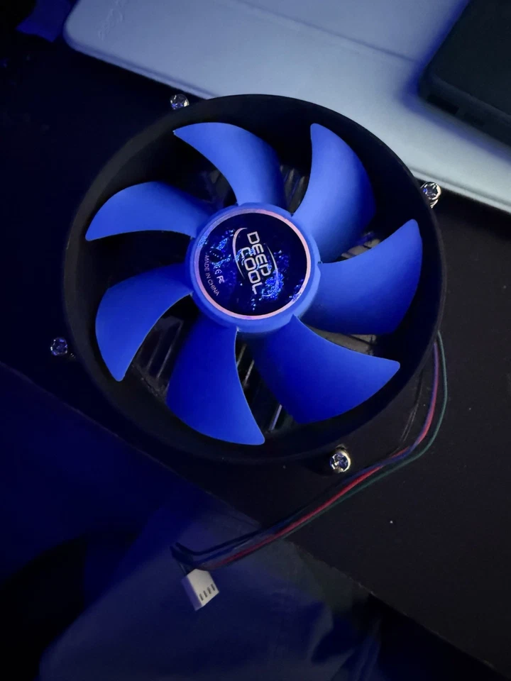 Enfriador de CPU Deepcool Theta 20 PWM Foto 1 de 1