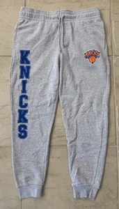 NBA New York Knicks Basketball Sweatpants Size M - Picture 1 of 1