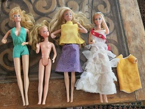 Lotto Vintage 4 Bambole Barbie Mattel Spiaggia Acapulco Skipper Royal Barbie Inghilterra - Foto 1 di 22