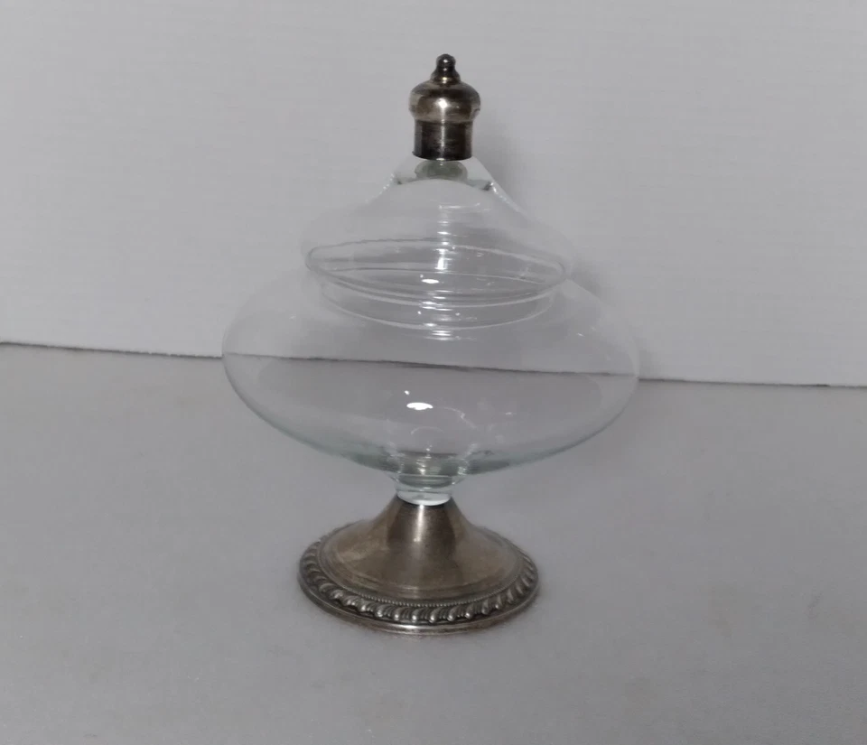 Plato de caramelo boticario de cristal y esterlina ponderado Duchin Creation con tapa Foto 1 de 4