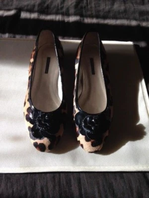 DANIELE ANCARANI BALLERINE PELLE DI CAVALLINO ORIGINALE MACULATE CON FIOCCO 38,5 - Immagine 1 di 4