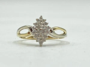 Anillo con racimo de diamantes para dama 18 diamantes .36 quilates T.W. 10K 2 Tonos Go (EL1092915) - Imagen 1 de 7