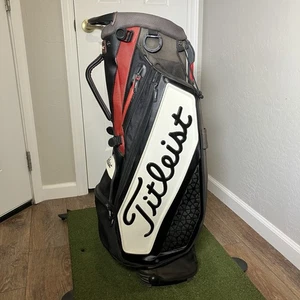 Titleist Golf Stand Bag – Black/Red/White – 4-Way Divider – No Strap - Picture 1 of 14