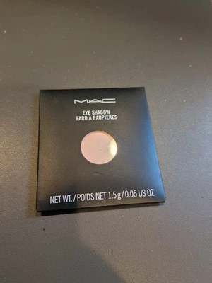 MAC Eye Shadow Pro Palette Refill in VANILLA (Discont'd) - .05oz New w/ Magnet - Image 1 of 2