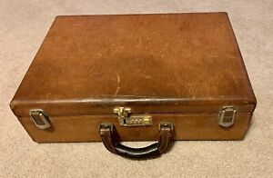 VTG Renwick Canadian Belting Leather Hard-Sided Briefcase Latches - Lock Is Bent