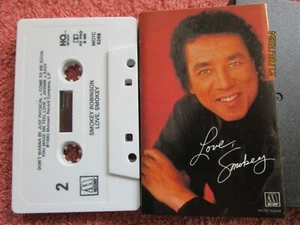 Smokey Robinson – Love, Smokey Label: Motown – MOTC.6268 Tape Cassette Album - Picture 1 of 4