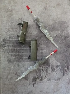 Mezco One:12 Harley Quinn Lot Of 2 Rocket Launcher & Effect 1/12 Scale **Read** - Picture 1 of 3