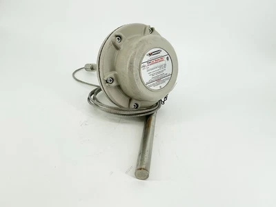 New Monitor 11-8331-1 Level Switch Sensor Probe 10HO 230V 30PSI - No Box - Image 1 of 4