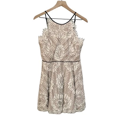 Jodi Kristopher 11 白色黑色花卉蕾丝粉色内衬无袖连衣裙青少年 — 第 1/4 张图片