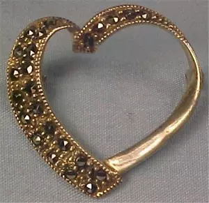 Heart Pin Sterling Silver Marcasite Stones Exquisite For Your Valentine Vintage - Picture 1 of 4